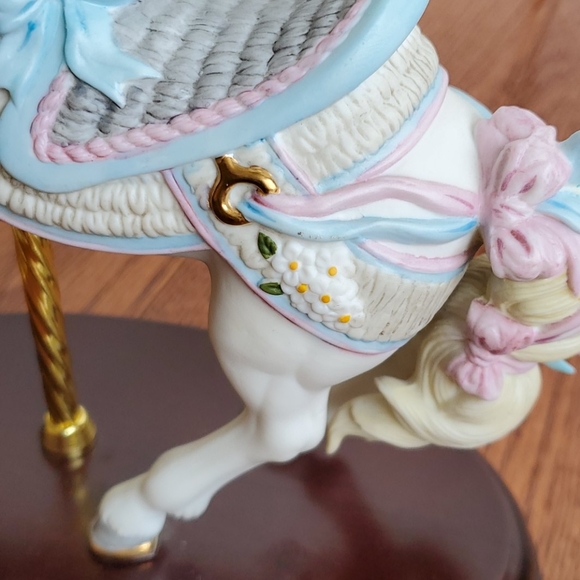 Lenox Carousel Horse First in Series 1987 - Picture 7 of 8